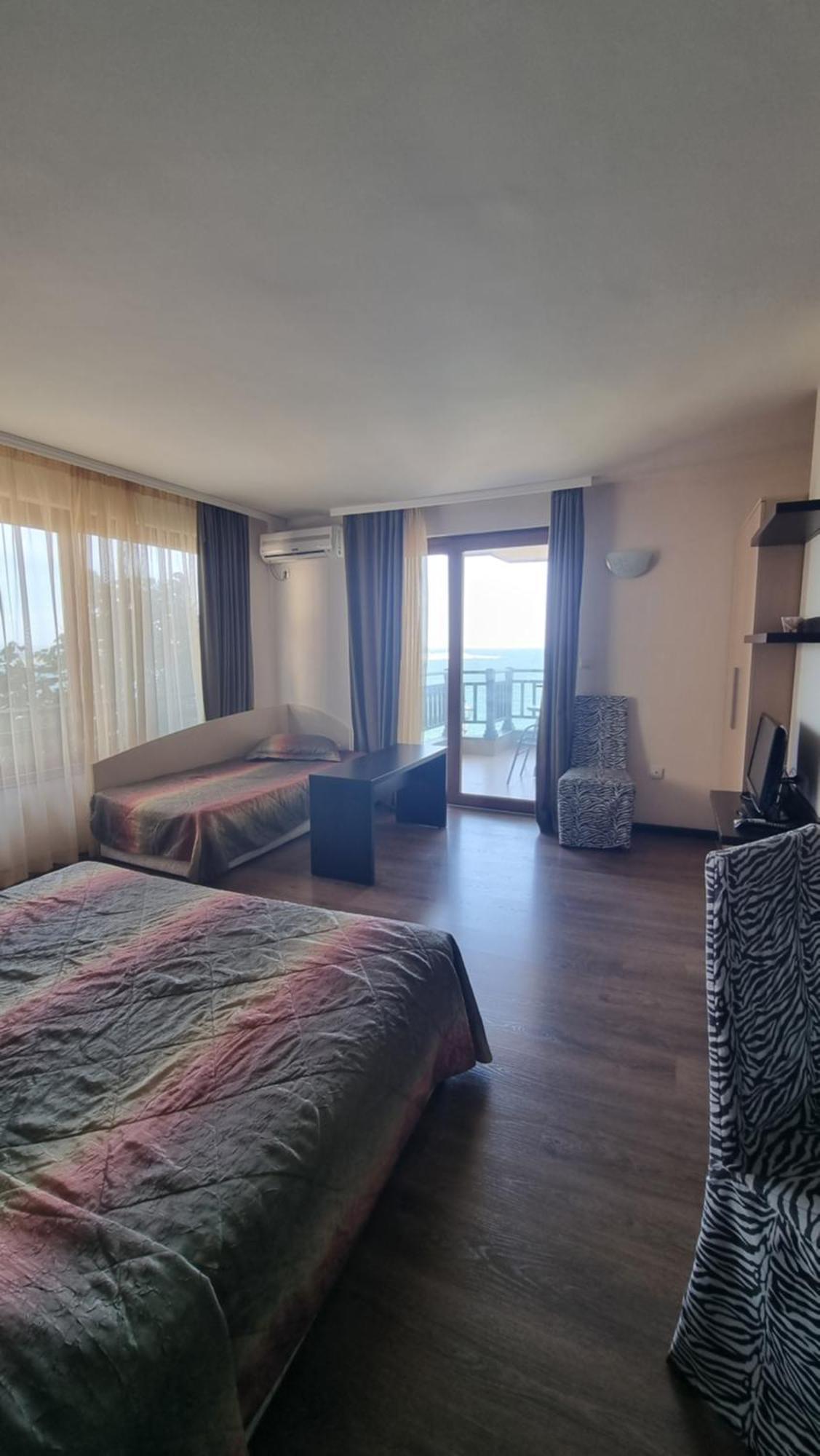 Hoteldiamanti Sozopol Rom bilde